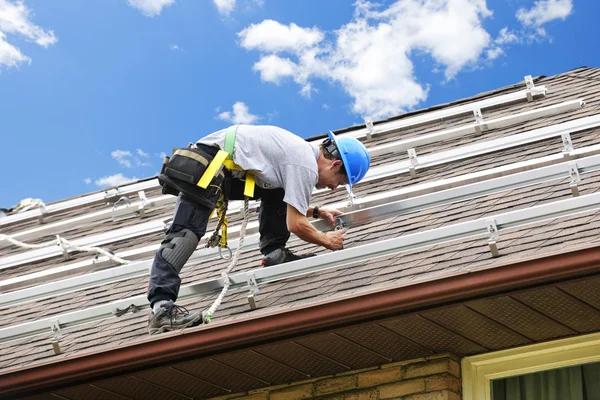 Why Choose C&R Roofing for Your Roof Replacement in Dallas